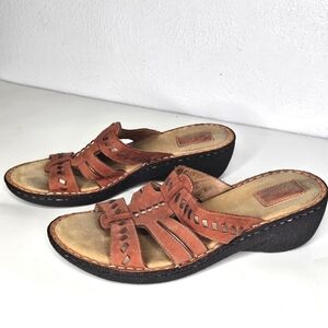 Clarks Artisan Rust Nubuck Woven Detail Heeled Slide on Sandals Womens's Size 10